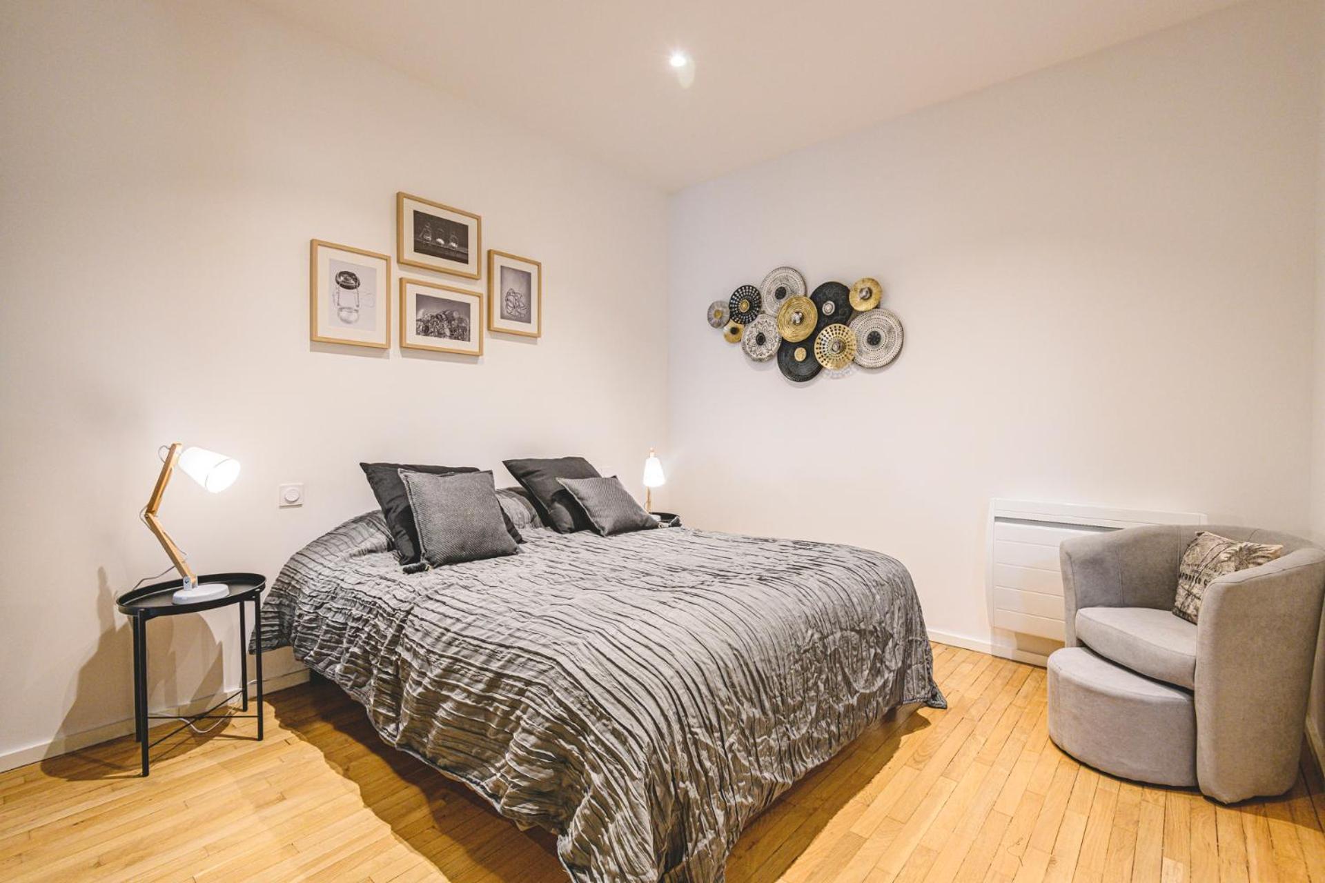 Appartamento Ikizen Prestige - Loft Du Cadran - Parking Prive Reims Esterno foto