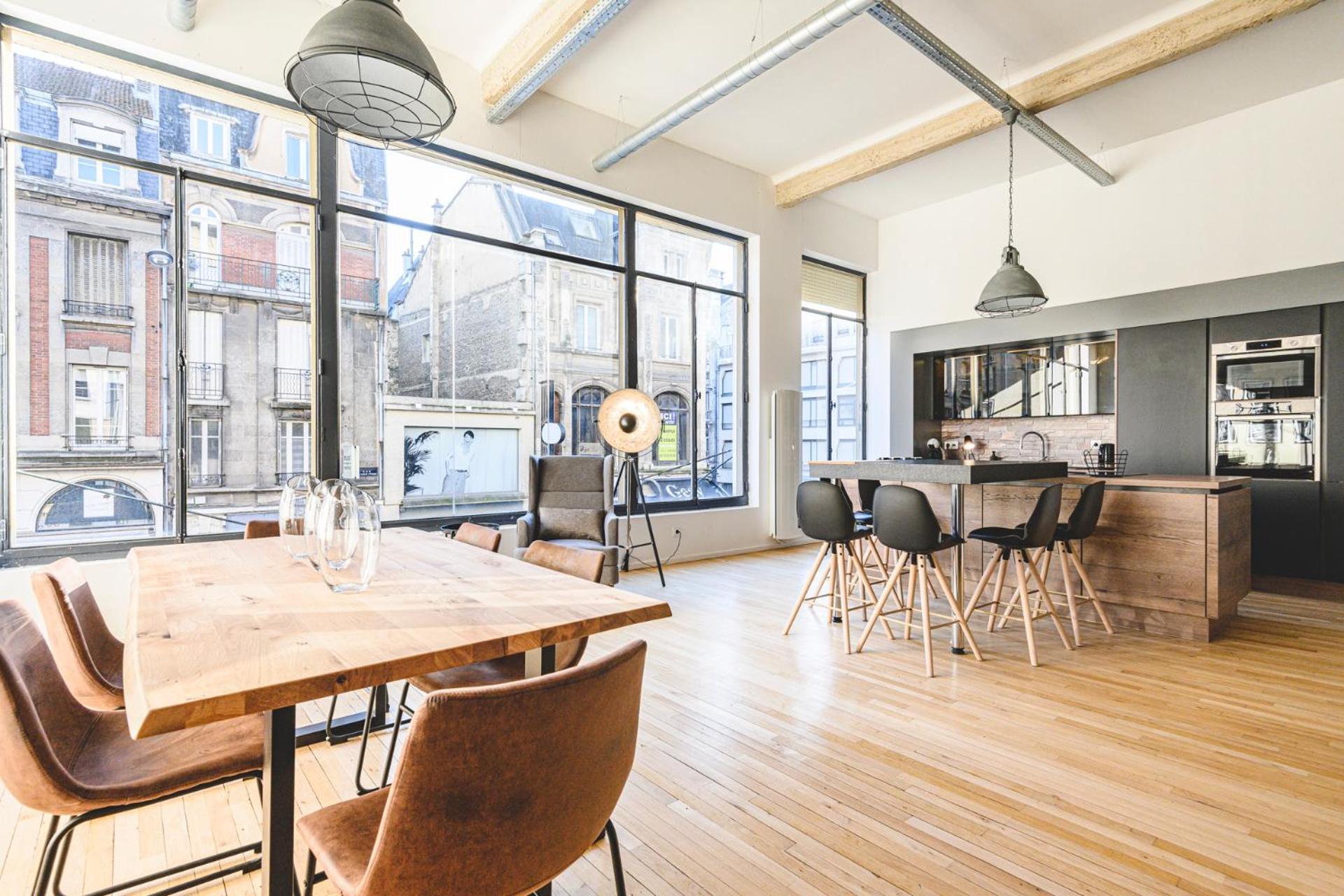 Appartamento Ikizen Prestige - Loft Du Cadran - Parking Prive Reims Esterno foto